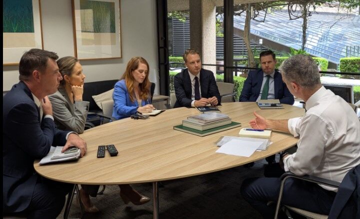 Local MPs pitch NSW transport minister on bus crisis